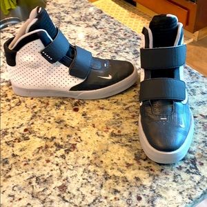 Nike FLYSTEPPER 2K3 Size 11